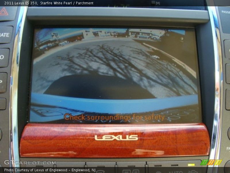 Starfire White Pearl / Parchment 2011 Lexus ES 350