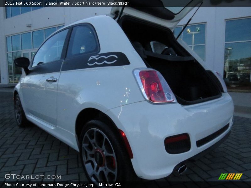 Bianco (White) / Sport Nero/Nero (Black/Black) 2013 Fiat 500 Sport