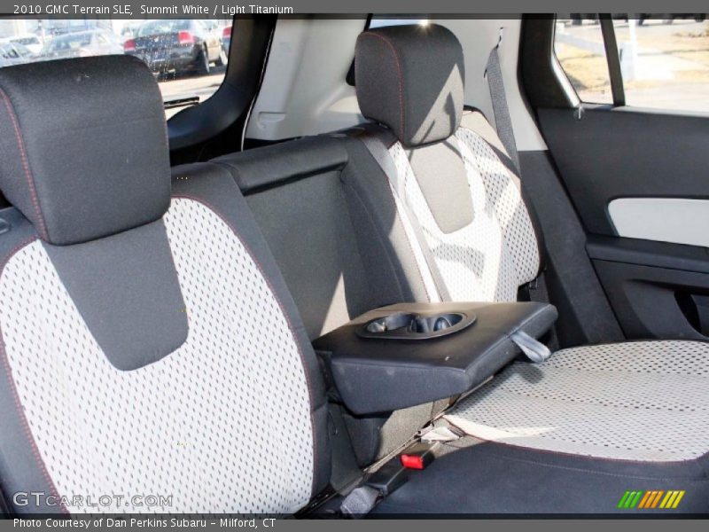 Summit White / Light Titanium 2010 GMC Terrain SLE