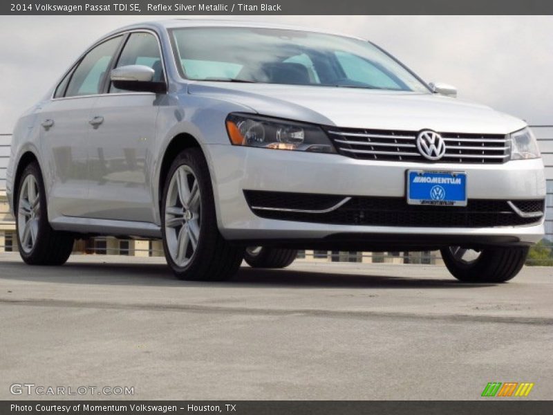 Reflex Silver Metallic / Titan Black 2014 Volkswagen Passat TDI SE