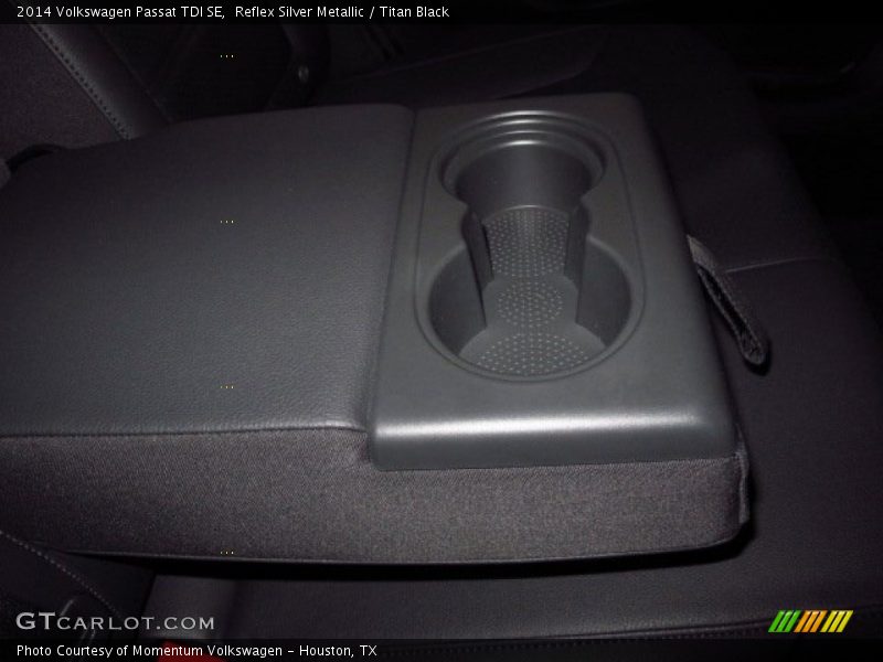 Reflex Silver Metallic / Titan Black 2014 Volkswagen Passat TDI SE