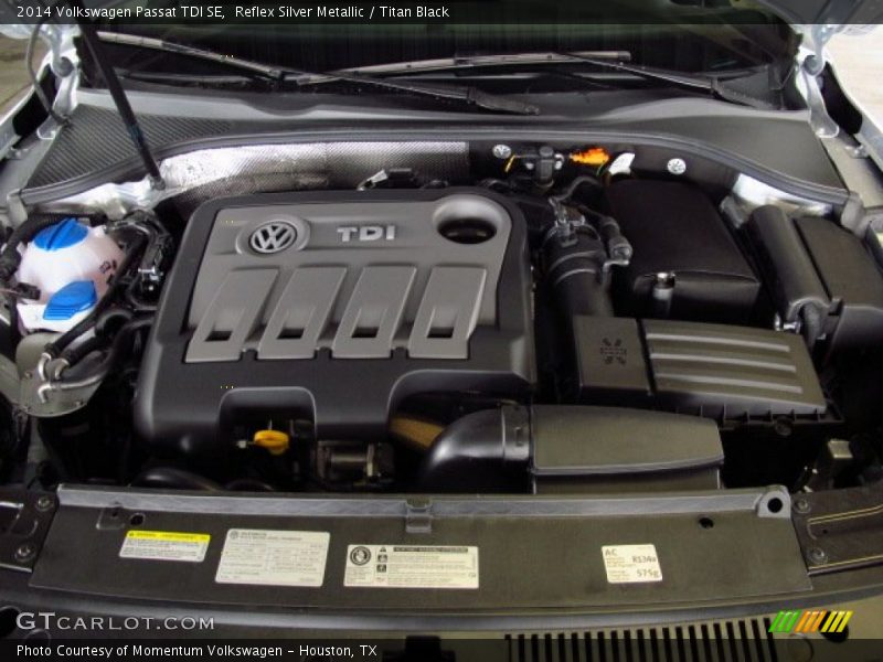 Reflex Silver Metallic / Titan Black 2014 Volkswagen Passat TDI SE