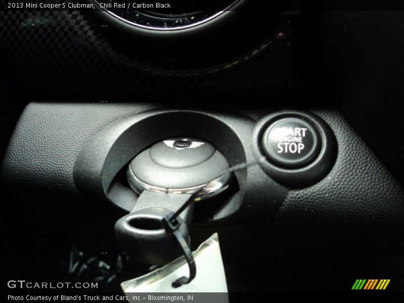 Chili Red / Carbon Black 2013 Mini Cooper S Clubman
