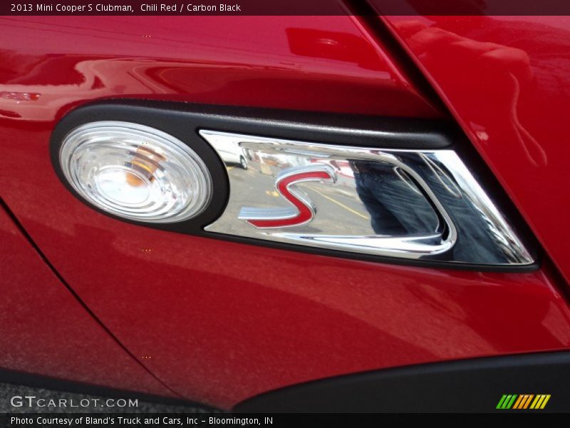 Chili Red / Carbon Black 2013 Mini Cooper S Clubman