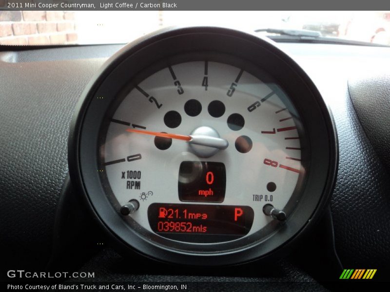 Light Coffee / Carbon Black 2011 Mini Cooper Countryman