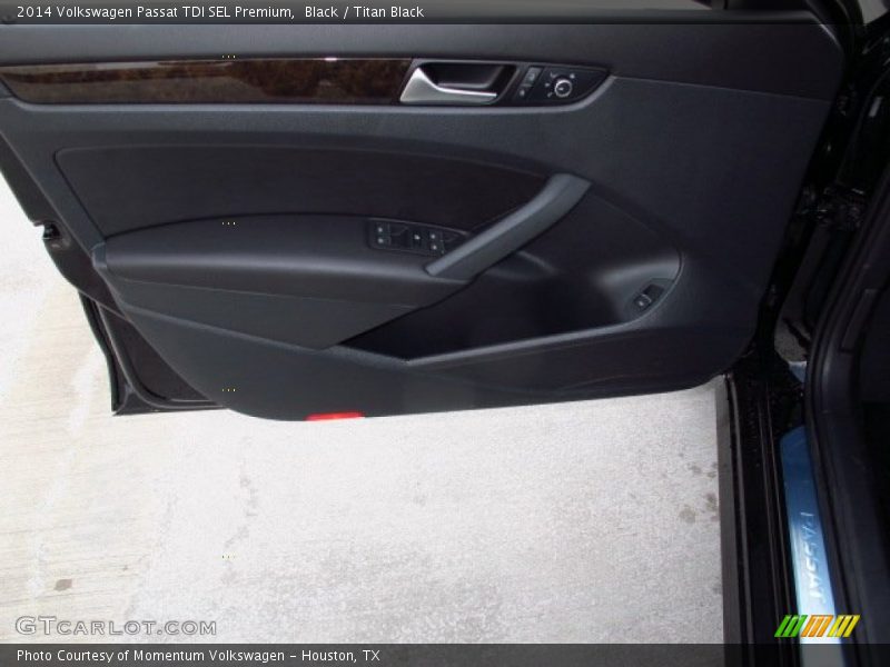 Black / Titan Black 2014 Volkswagen Passat TDI SEL Premium