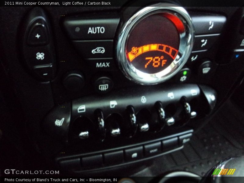 Light Coffee / Carbon Black 2011 Mini Cooper Countryman