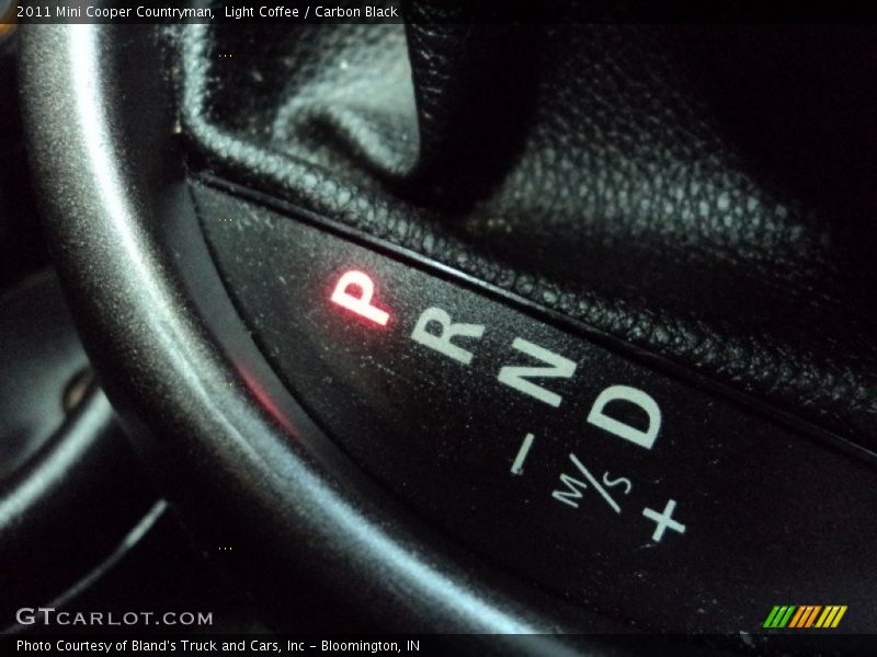 Light Coffee / Carbon Black 2011 Mini Cooper Countryman