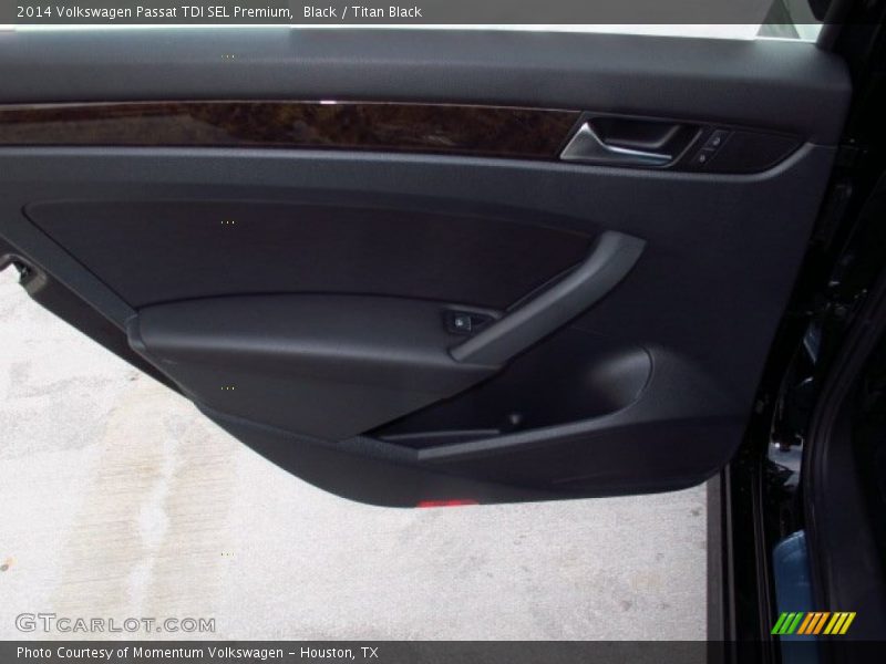 Black / Titan Black 2014 Volkswagen Passat TDI SEL Premium