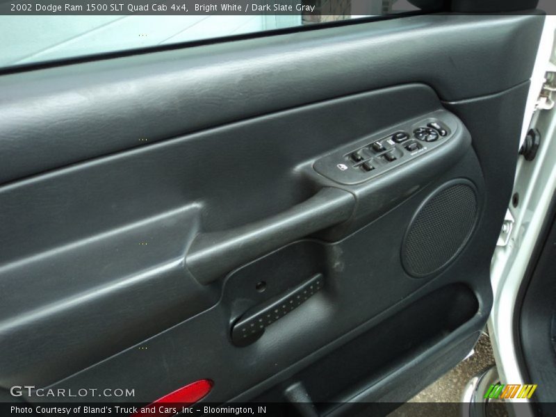 Bright White / Dark Slate Gray 2002 Dodge Ram 1500 SLT Quad Cab 4x4