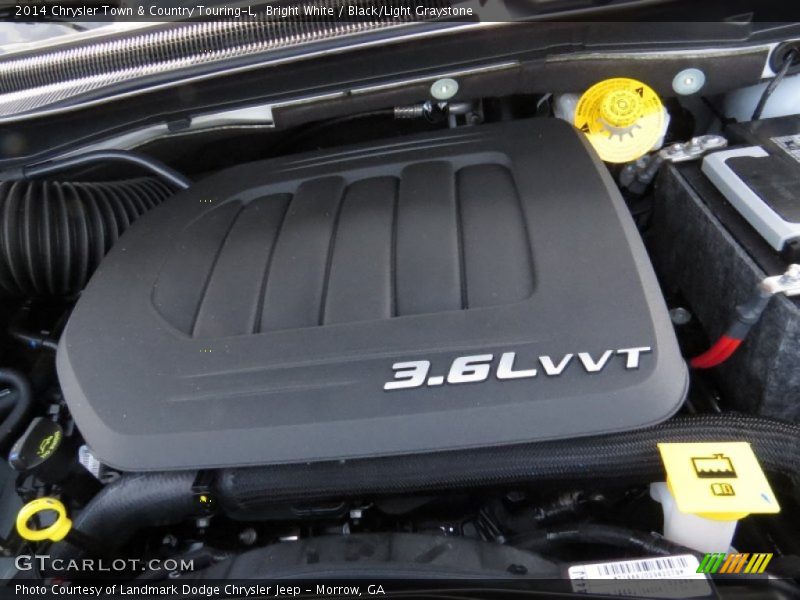 Bright White / Black/Light Graystone 2014 Chrysler Town & Country Touring-L