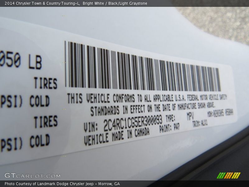Bright White / Black/Light Graystone 2014 Chrysler Town & Country Touring-L