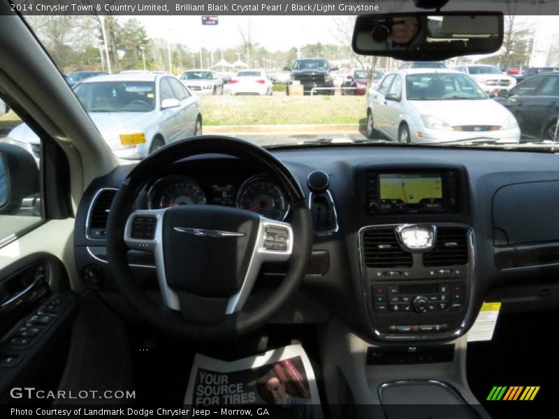 Brilliant Black Crystal Pearl / Black/Light Graystone 2014 Chrysler Town & Country Limited