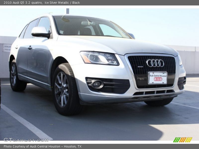 Ice Silver Metallic / Black 2010 Audi Q5 3.2 quattro
