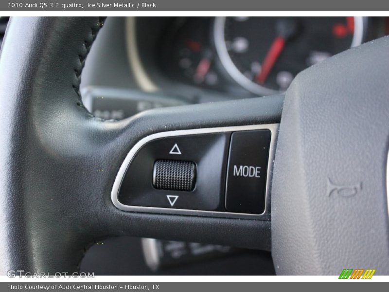 Ice Silver Metallic / Black 2010 Audi Q5 3.2 quattro