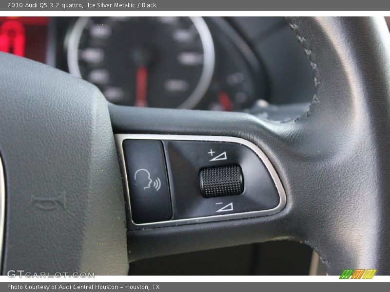 Ice Silver Metallic / Black 2010 Audi Q5 3.2 quattro