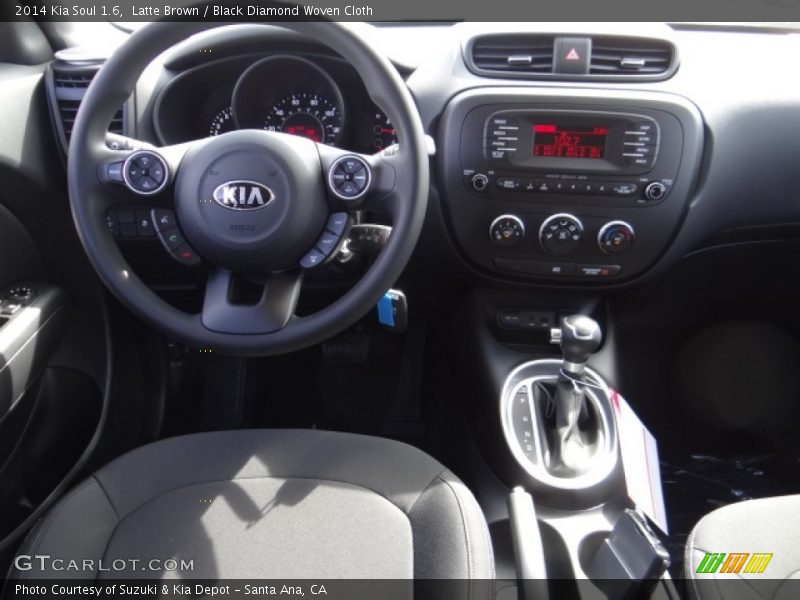 Latte Brown / Black Diamond Woven Cloth 2014 Kia Soul 1.6