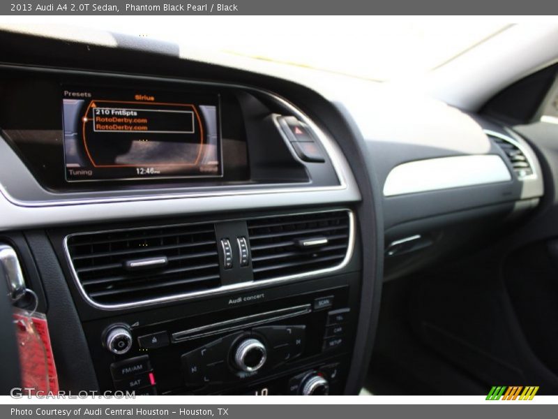 Phantom Black Pearl / Black 2013 Audi A4 2.0T Sedan