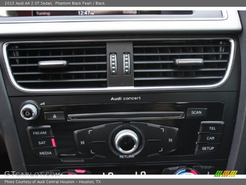 Phantom Black Pearl / Black 2013 Audi A4 2.0T Sedan
