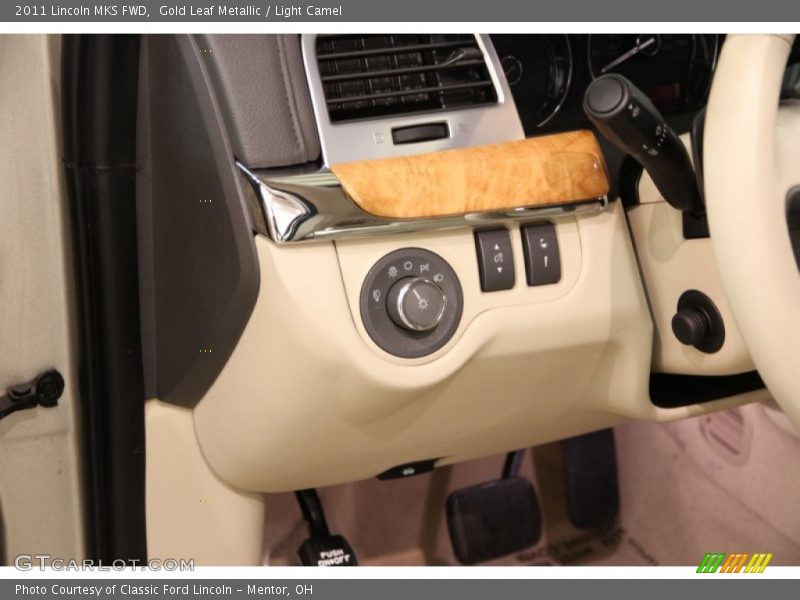 Gold Leaf Metallic / Light Camel 2011 Lincoln MKS FWD