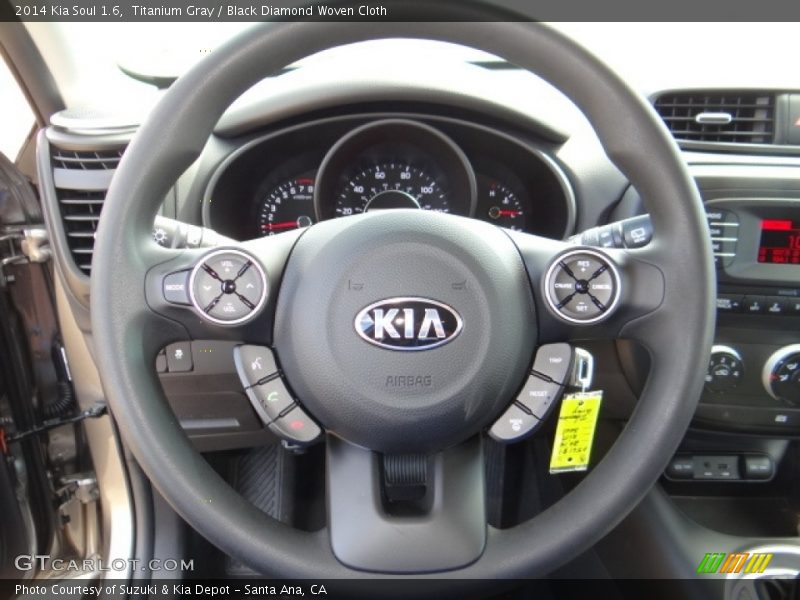 Titanium Gray / Black Diamond Woven Cloth 2014 Kia Soul 1.6