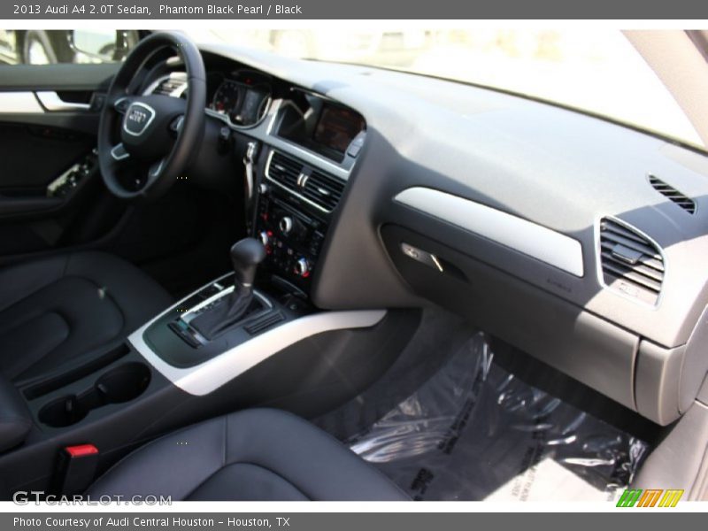 Phantom Black Pearl / Black 2013 Audi A4 2.0T Sedan