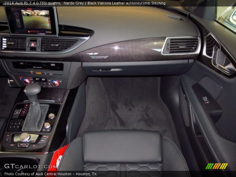 Dashboard of 2014 RS 7 4.0 TFSI quattro