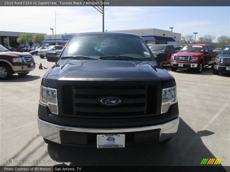Tuxedo Black / Medium Stone 2010 Ford F150 XL SuperCrew
