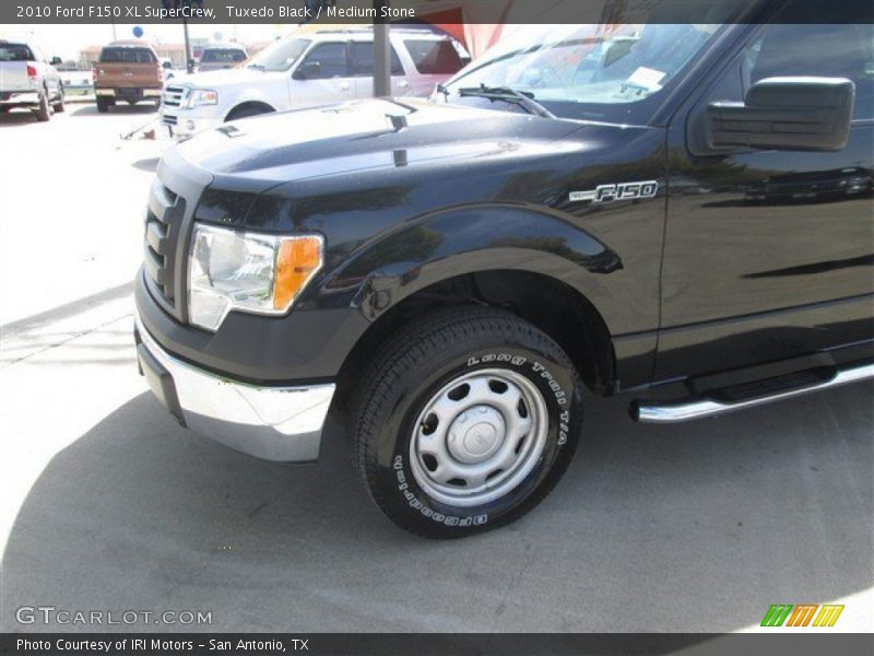 Tuxedo Black / Medium Stone 2010 Ford F150 XL SuperCrew