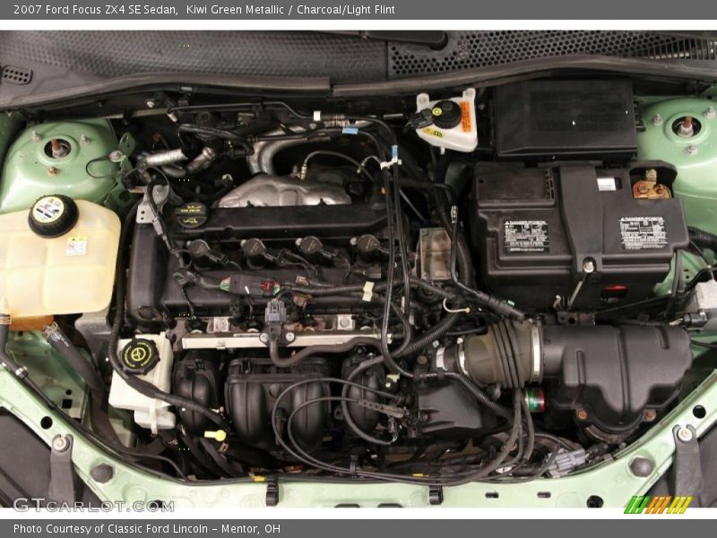 Kiwi Green Metallic / Charcoal/Light Flint 2007 Ford Focus ZX4 SE Sedan