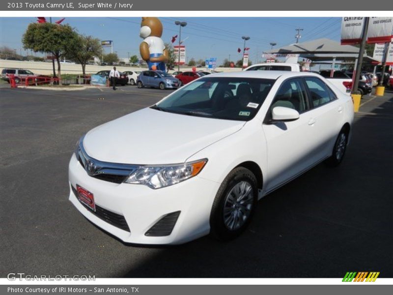 Super White / Ivory 2013 Toyota Camry LE