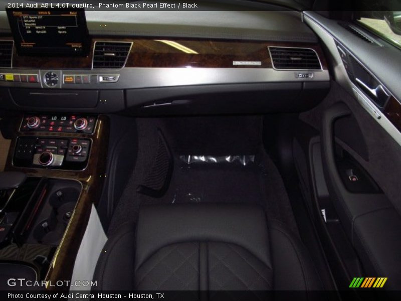 Phantom Black Pearl Effect / Black 2014 Audi A8 L 4.0T quattro