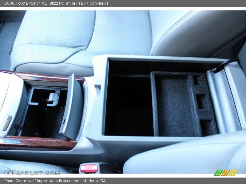 Blizzard White Pearl / Ivory Beige 2008 Toyota Avalon XL