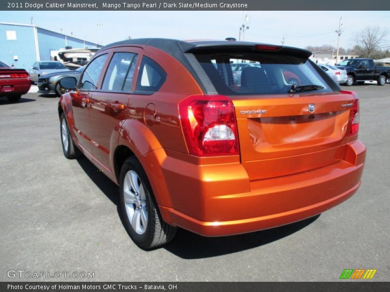 Mango Tango Pearl / Dark Slate/Medium Graystone 2011 Dodge Caliber Mainstreet