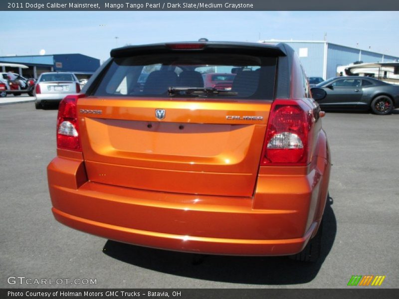 Mango Tango Pearl / Dark Slate/Medium Graystone 2011 Dodge Caliber Mainstreet