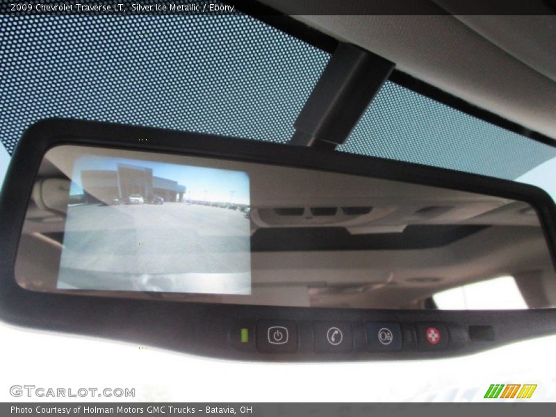 Silver Ice Metallic / Ebony 2009 Chevrolet Traverse LT
