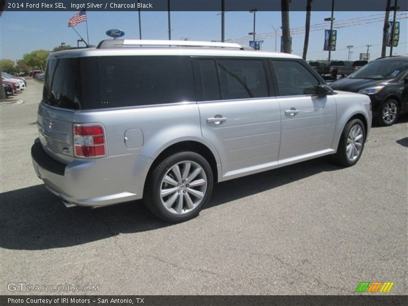 Ingot Silver / Charcoal Black 2014 Ford Flex SEL