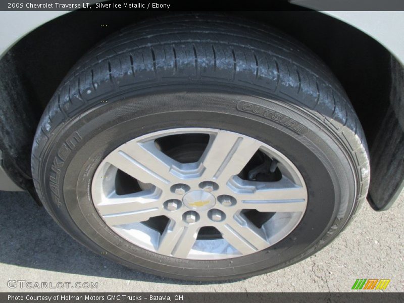 Silver Ice Metallic / Ebony 2009 Chevrolet Traverse LT