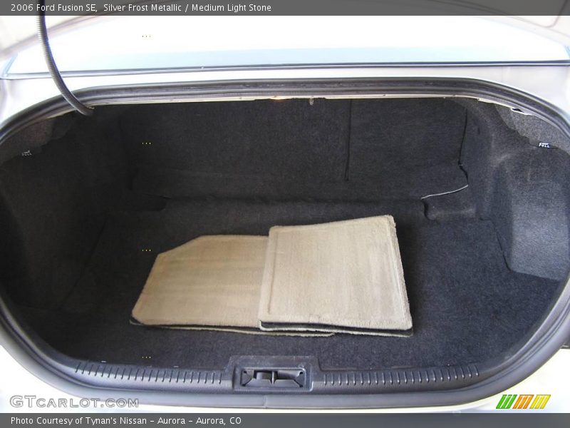 Silver Frost Metallic / Medium Light Stone 2006 Ford Fusion SE