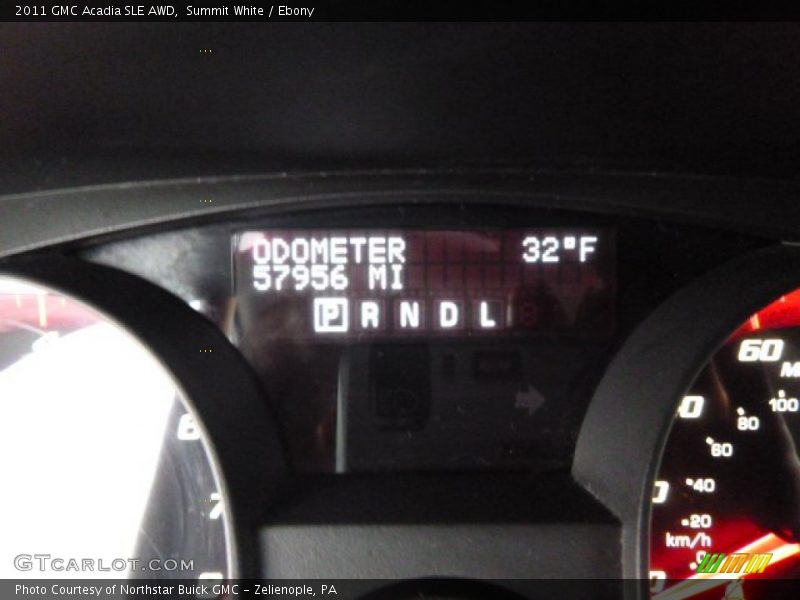 Summit White / Ebony 2011 GMC Acadia SLE AWD