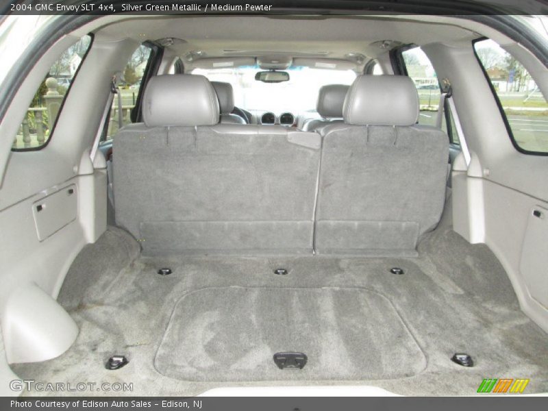  2004 Envoy SLT 4x4 Trunk