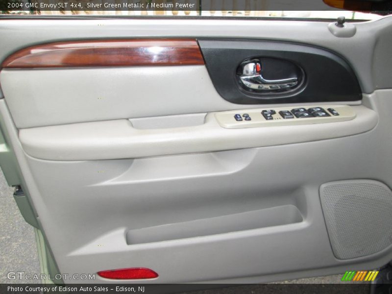 Door Panel of 2004 Envoy SLT 4x4