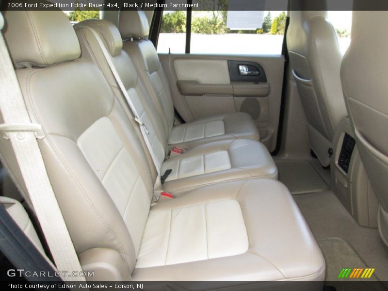 Black / Medium Parchment 2006 Ford Expedition Eddie Bauer 4x4
