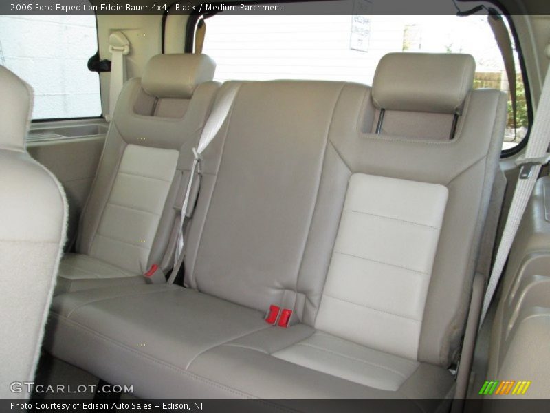 Black / Medium Parchment 2006 Ford Expedition Eddie Bauer 4x4