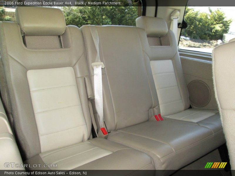 Black / Medium Parchment 2006 Ford Expedition Eddie Bauer 4x4