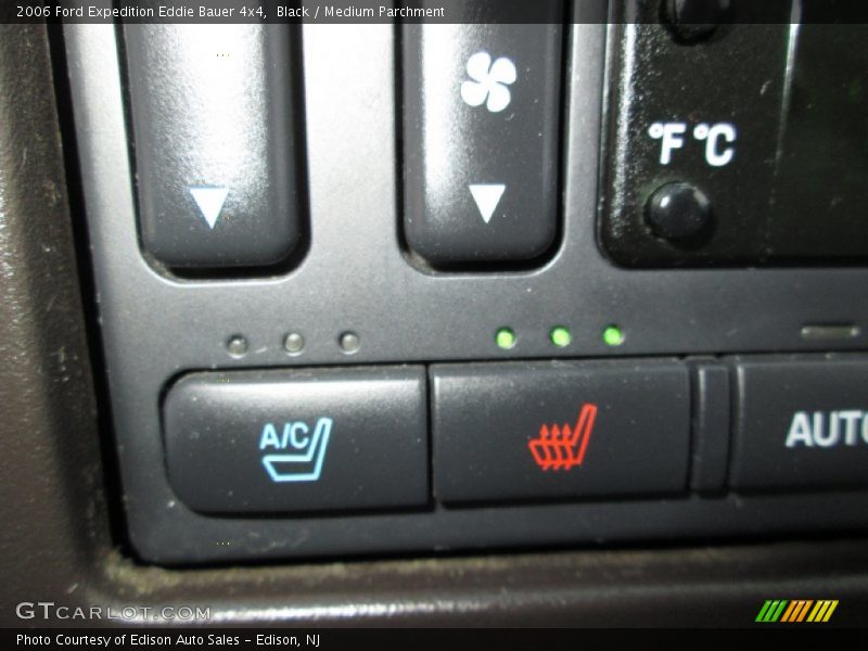 Black / Medium Parchment 2006 Ford Expedition Eddie Bauer 4x4
