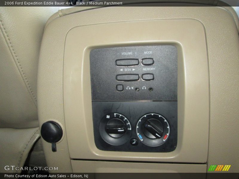 Black / Medium Parchment 2006 Ford Expedition Eddie Bauer 4x4