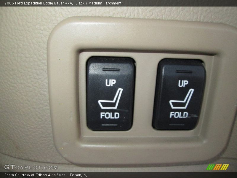Black / Medium Parchment 2006 Ford Expedition Eddie Bauer 4x4