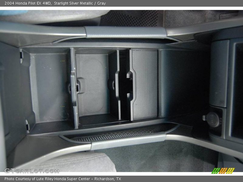 Starlight Silver Metallic / Gray 2004 Honda Pilot EX 4WD