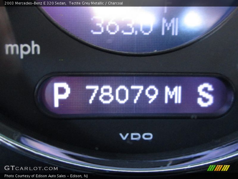 Tectite Grey Metallic / Charcoal 2003 Mercedes-Benz E 320 Sedan